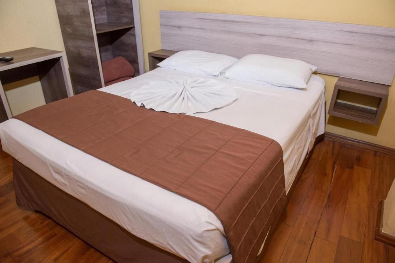Hotel Iguacu Centro フォス・ド・イグアス エクステリア 写真